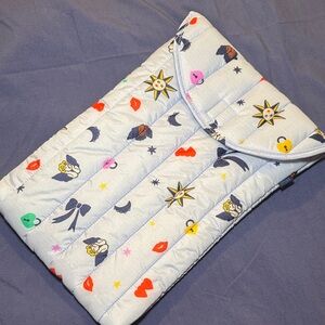 BAGGU UO laptop sleeve